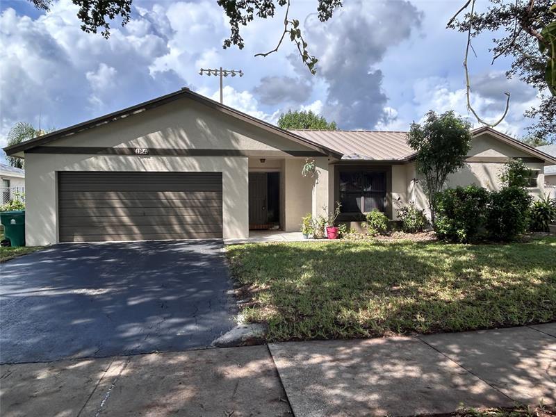Foto principal - 11641 SW 50th St