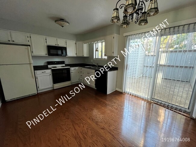Building Photo - 6907 Staghorn