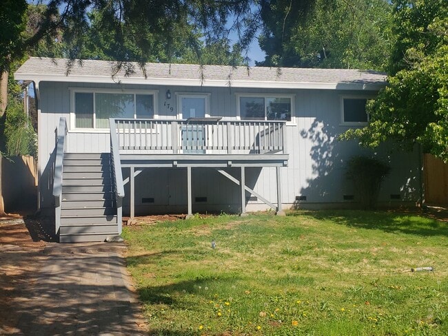 Building Photo - Updated Home in Old Town Auburn