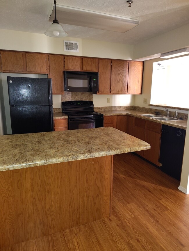 Kitchen - The Grand