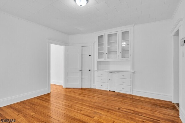 Foto del edificio - 937 Grove St