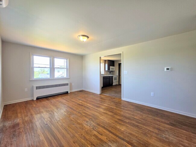 Foto del edificio - 2618 Creek Hill Rd