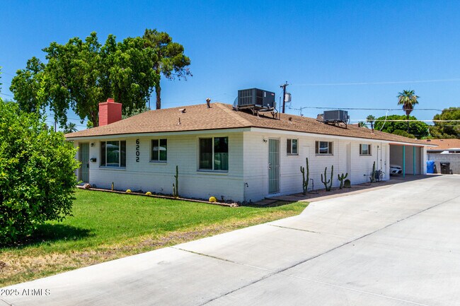 Building Photo - 6202 N 14th St
