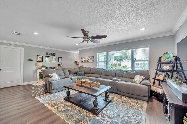 Foto del edificio - 6770 15th Ave N