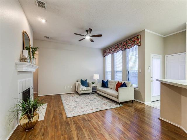Foto del edificio - 8308 Spring Ridge Dr