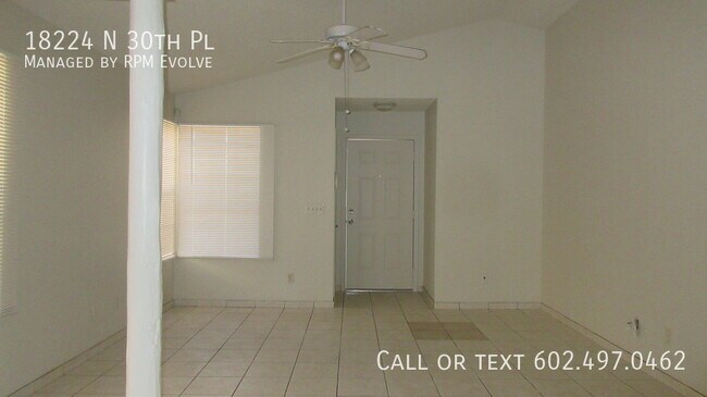 Building Photo - Union Hills & 32nd St 3 bedroom