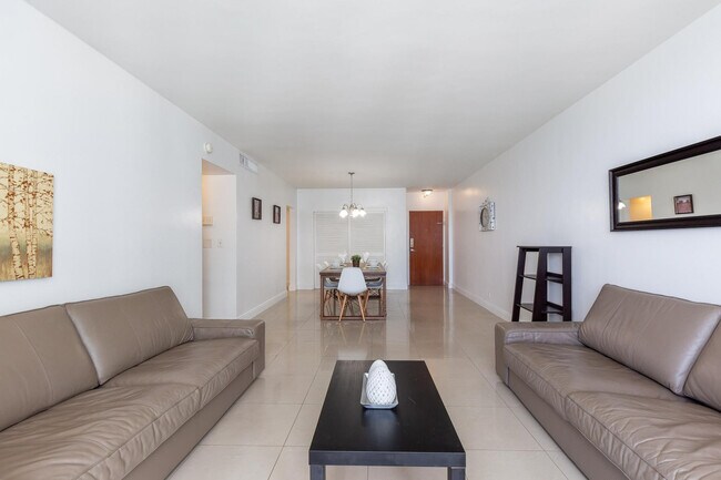 Foto del edificio - 3901 S Ocean Dr