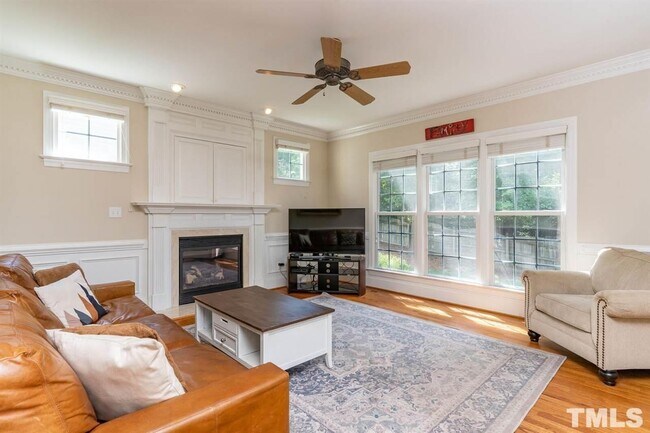 Foto del edificio - 1705 White Dogwood Rd