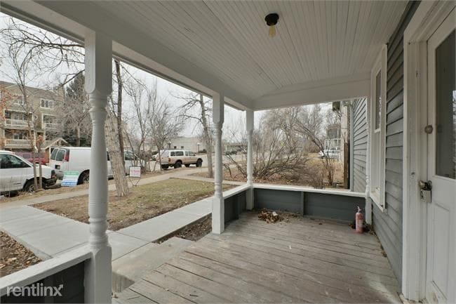 Building Photo - 2211 Spruce St