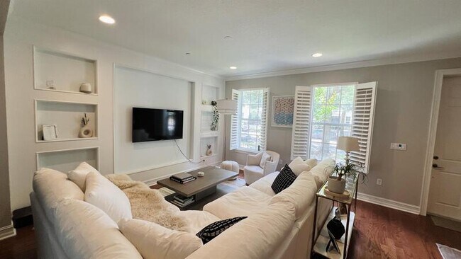 Foto del edificio - 1649 Lake Baldwin Ln