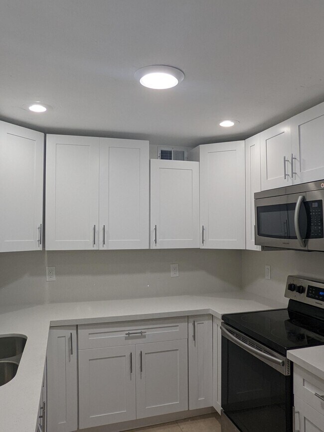 Foto del edificio - 6611 Sheridan St