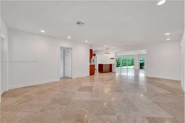 Foto del edificio - 1681 Daytonia Rd