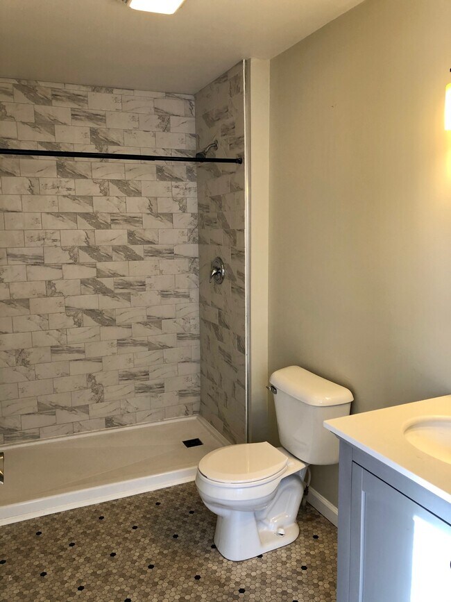 Foto del edificio - 232 E Scarritt St