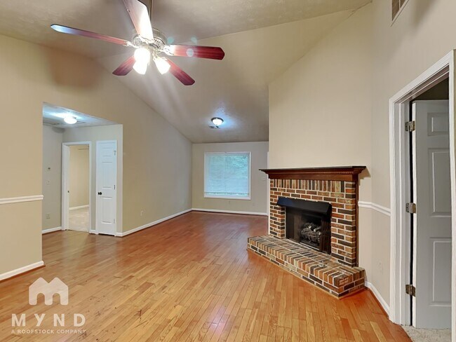Foto del edificio - 2971 Meadow Ln