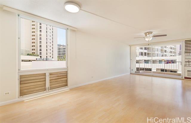 Foto del edificio - 1717 Ala Wai Blvd