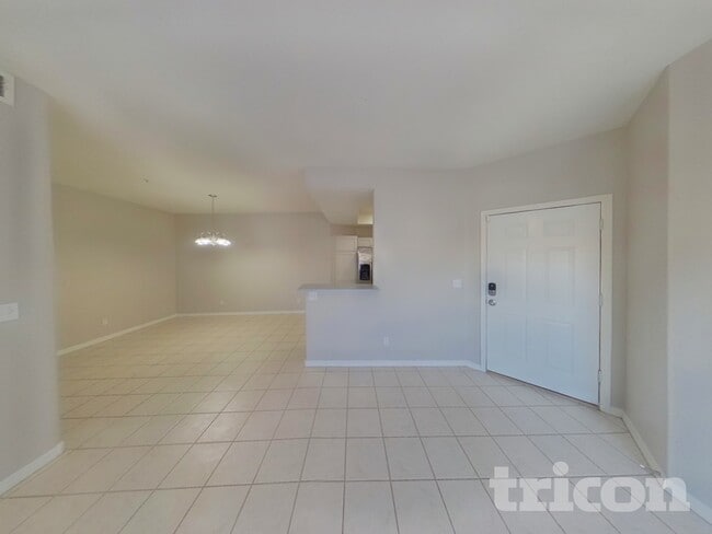 Foto del edificio - 1406 W Emerald Ave