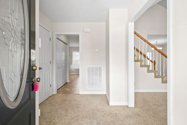 Building Photo - COMING SOON!!!    Lovely home in Wildwood West Subdivision