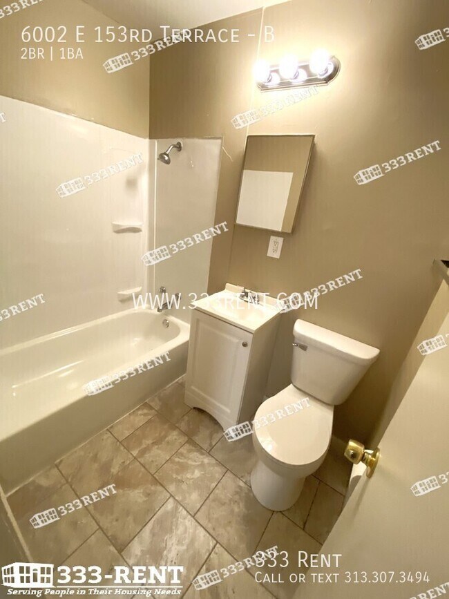 Foto del edificio - 6002 E 153 Terrace