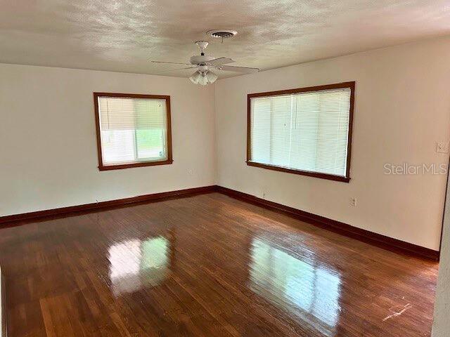 Building Photo - 705 S Tamiami Trl