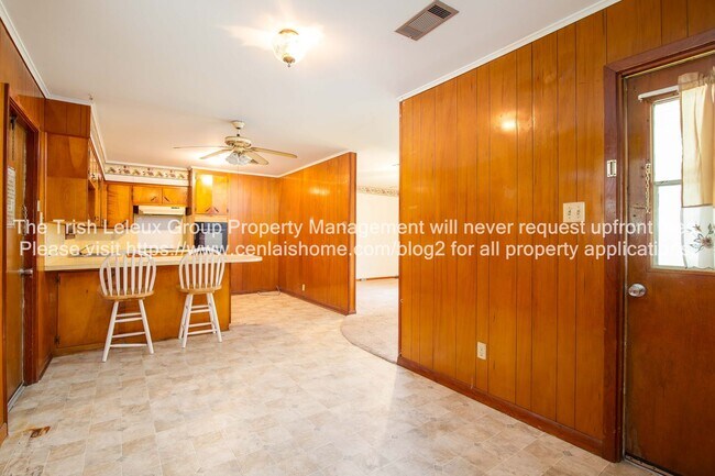 Building Photo - 3/1.5 Home in Tioga For Rent