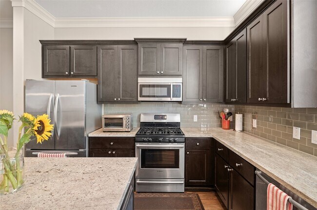 Foto del edificio - 2423 Beall St