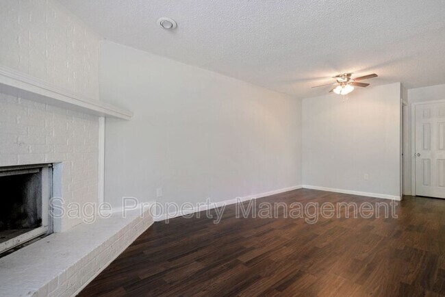 Building Photo - 3534 Yorkfield Dr