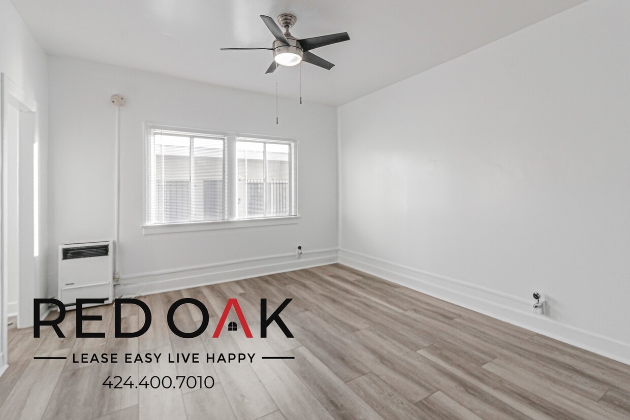 Foto principal - 1017 S Kingsley Dr