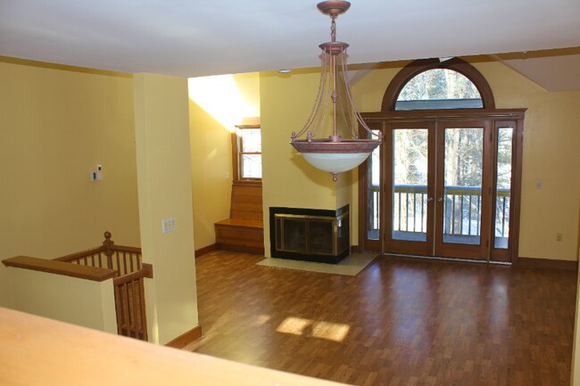 Foto del edificio - 25 Landing Rd