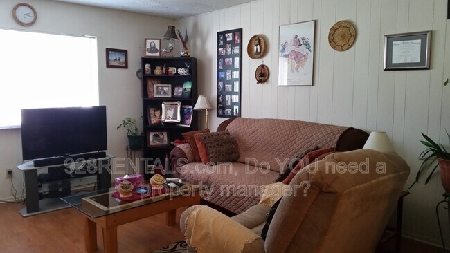 Building Photo - 6560 N Snowflake Dr