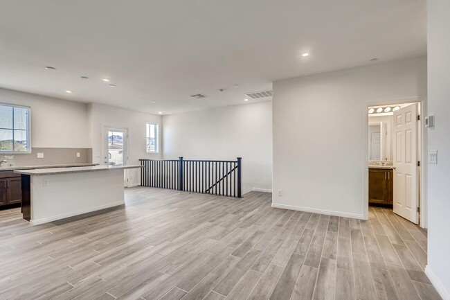 Building Photo - MODERN 2020 NEW BUILD, 3 Bedroom Townhome ...