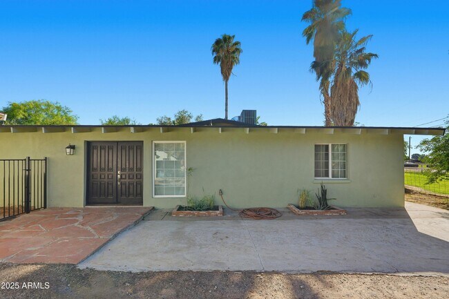 Building Photo - 21047 S 156th St