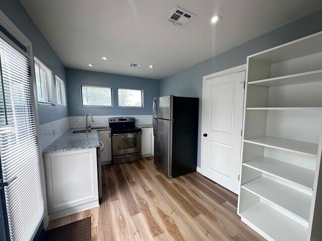 Foto del edificio - 3924 NW Liberty St
