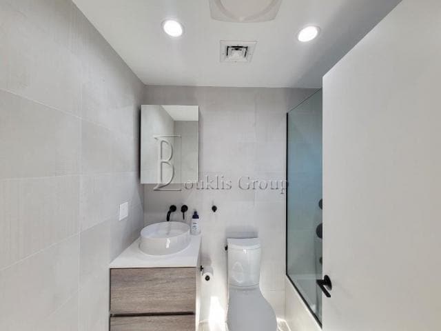 4 bedroom in ASTORIA NY 11103 - 4 bedroom in ASTORIA NY 11103 Apartment