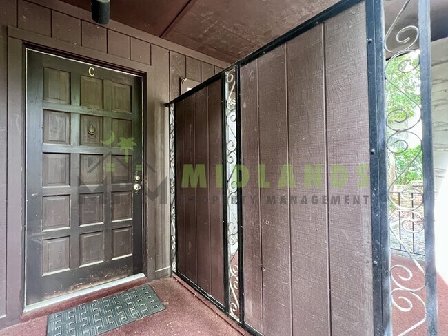 Foto del edificio - 2505 Blossom St