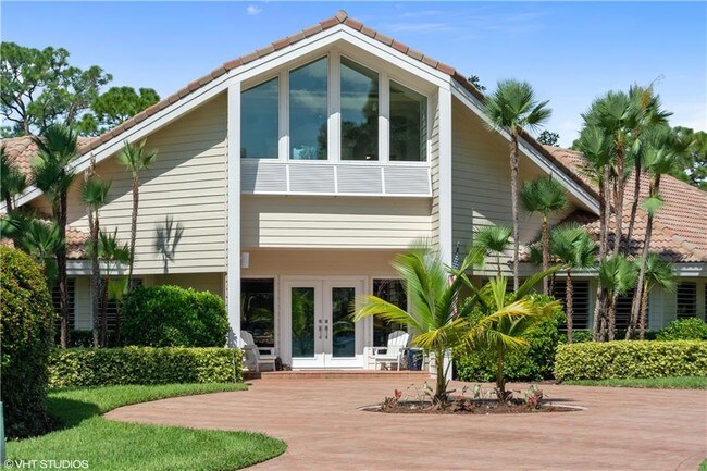 Building Photo - 10119 Bay Tree Ct