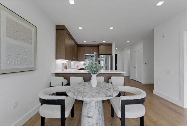 Foto del edificio - 8404 4th Ave