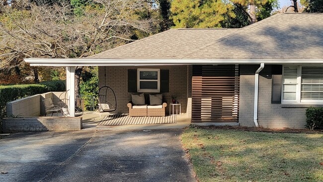 Foto del edificio - 3010 Santa Monica Dr