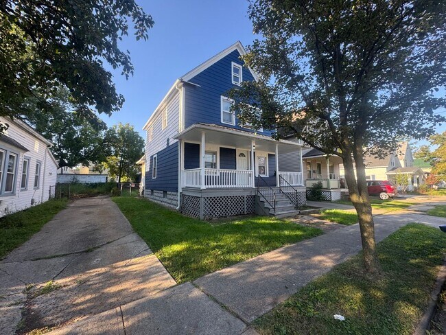 Foto del edificio - 2807 Roanoke Ave