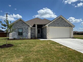 Building Photo - 607 Violet Dr