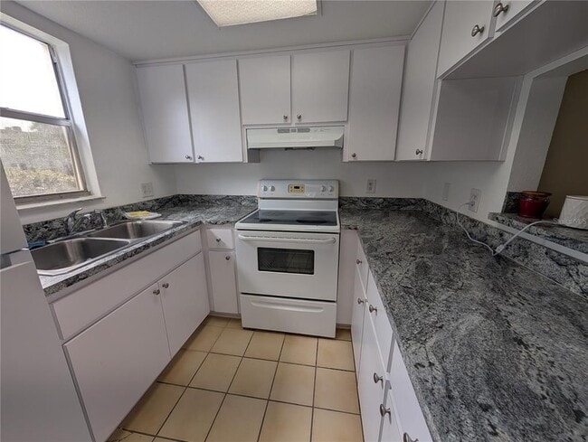 Building Photo - 4937 Marine Pkwy