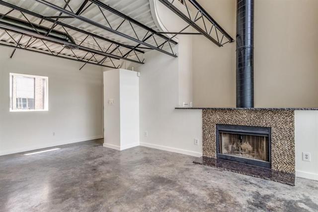 Building Photo - 4239 Holland Ave