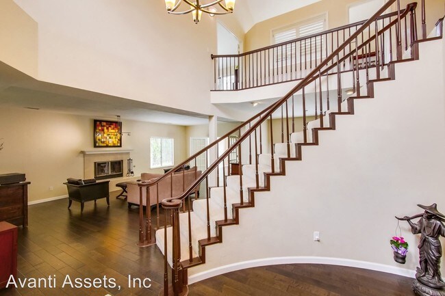 Building Photo - 5 br, 4 bath House - 7722 Rocio St