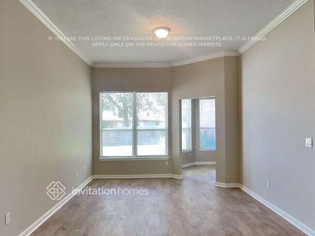 Foto del edificio - 1029 Deer View Ln