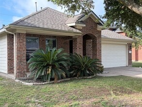 Building Photo - 9510 Barr Spring Dr