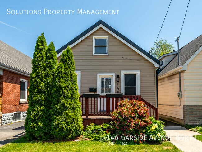 Building Photo - **Charming 1.5 storey, 3 bedroom home**