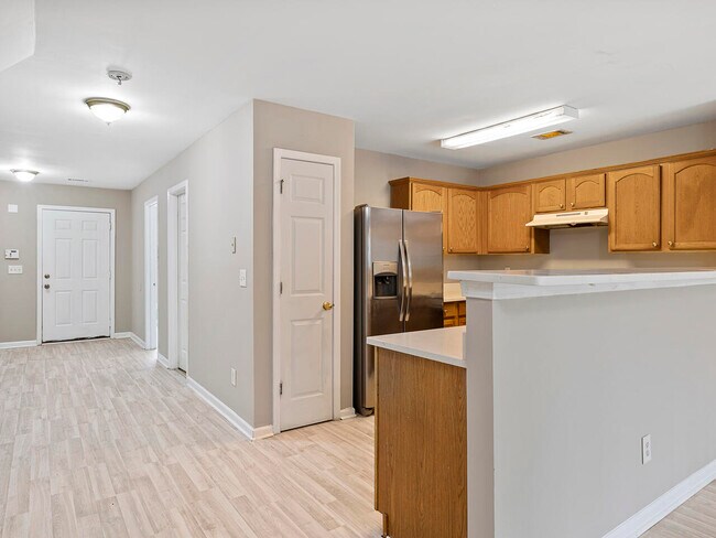 Building Photo - 1355 Maple Valley Ct