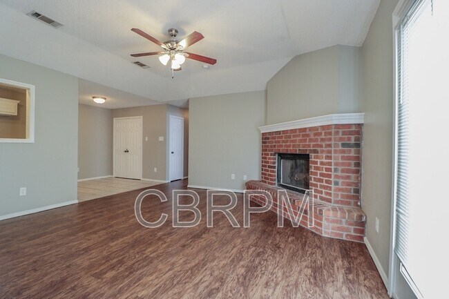 Building Photo - 2415 87th St