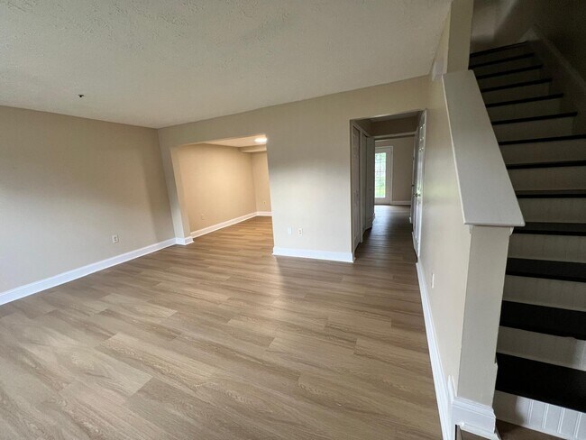 Foto del edificio - 5810 Springfish Pl