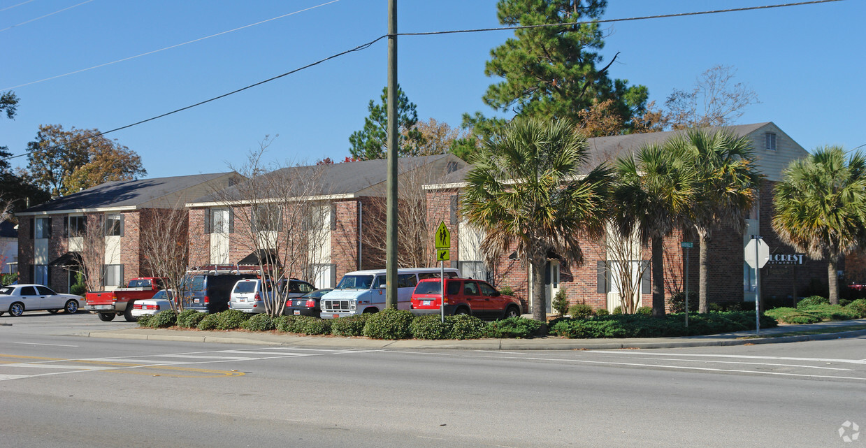 Foto principal - 1731 St Matthews Rd