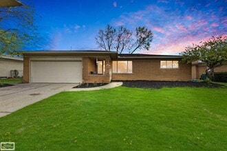 Building Photo - 11489 Anna Lisa Dr